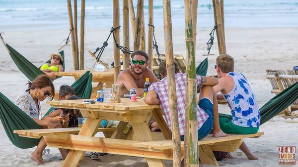 Khách đến đây đa số là người nước ngoài. Ảnh: Zeno