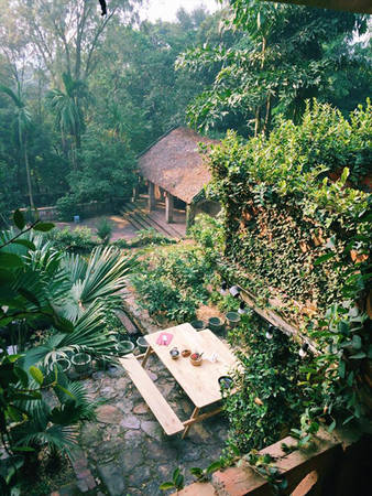 Phòng ngủ rộng rãi tại Jungle House Bắc Ninh