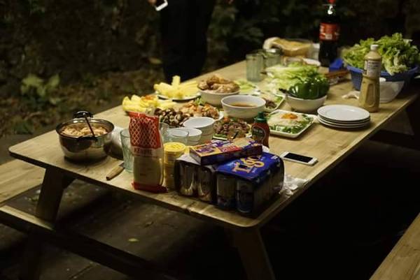Bàn ăn BBQ Jungle House Bắc Ninh
