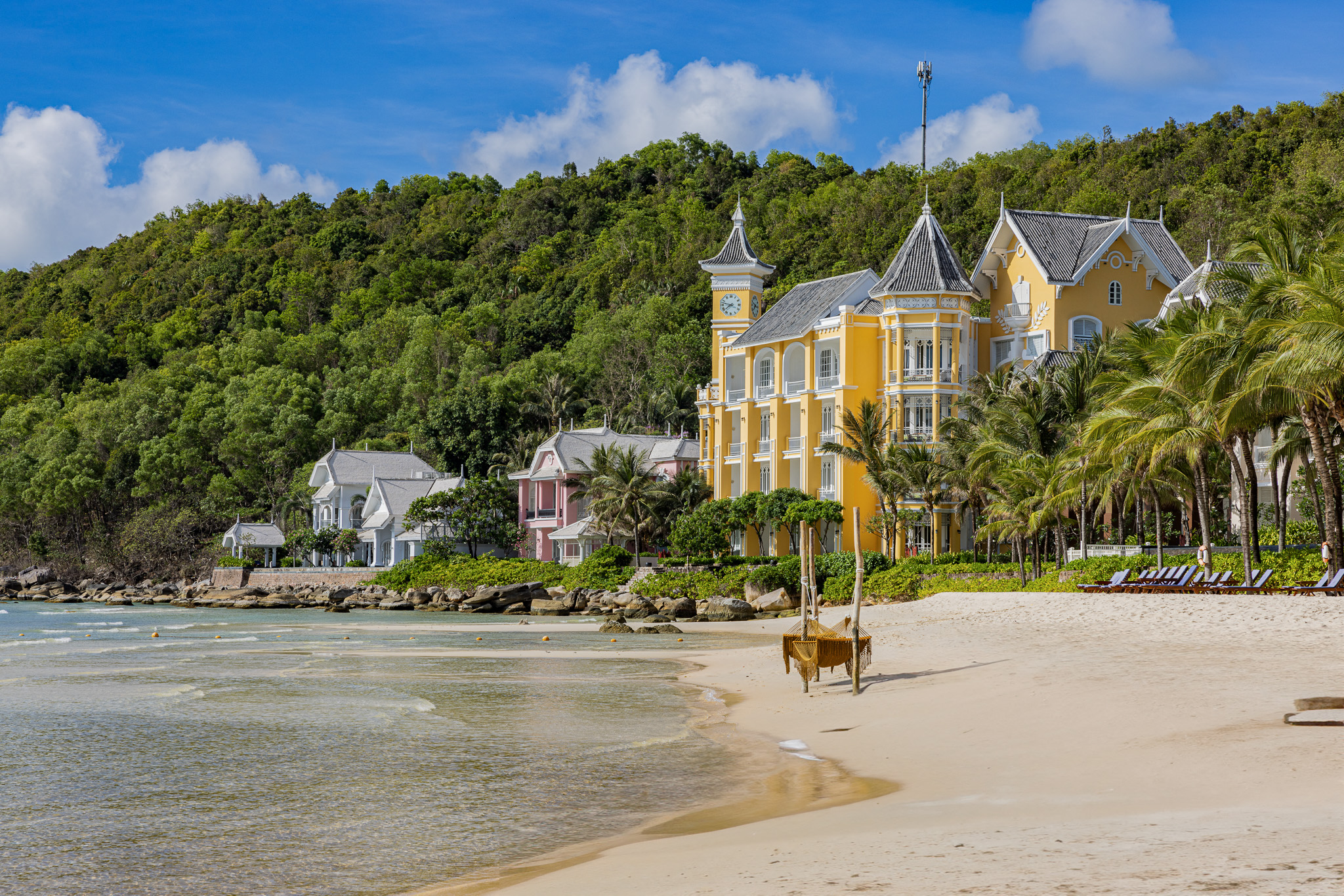 Nghỉ dưỡng thượng lưu cùng JW Marriott Phu Quoc Emerald Bay Resort & Spa
