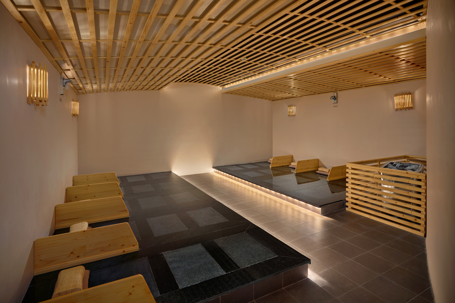 Phòng xông hơi đá nóng Ganban tại Kawara Mỹ An Onsen Huế