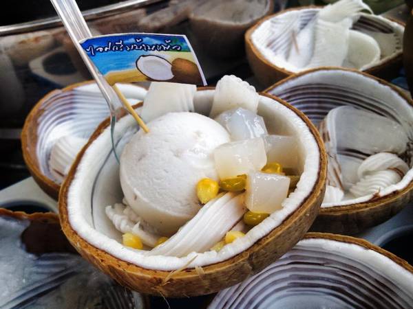 6 món tráng miệng hấp dẫn không nên bỏ lỡ khi du lịch Thái Lan