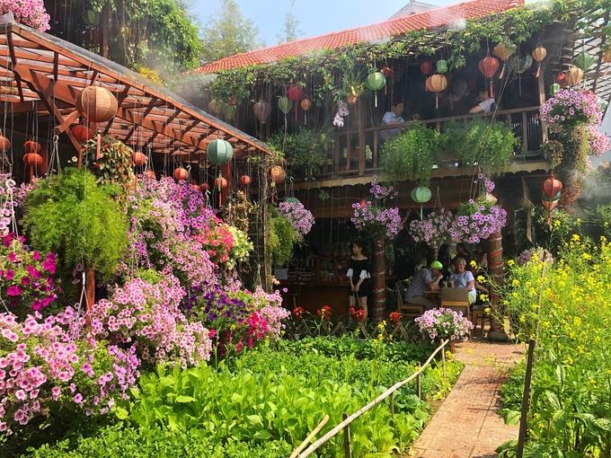 Kha My Cafe Hội An không gian mộc mạc