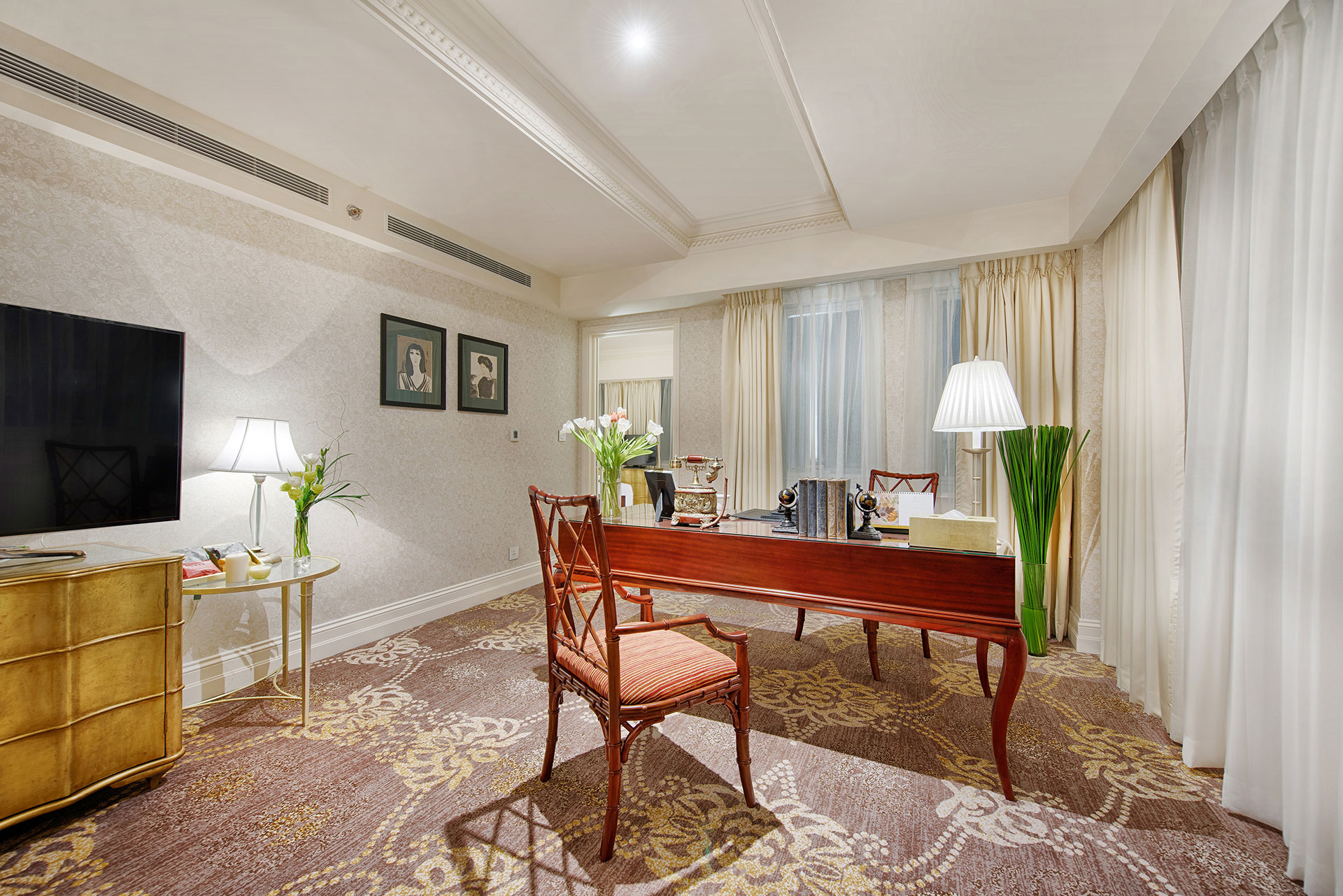 Phòng Masterpiece tại khách sạn Apricot Hà Nội