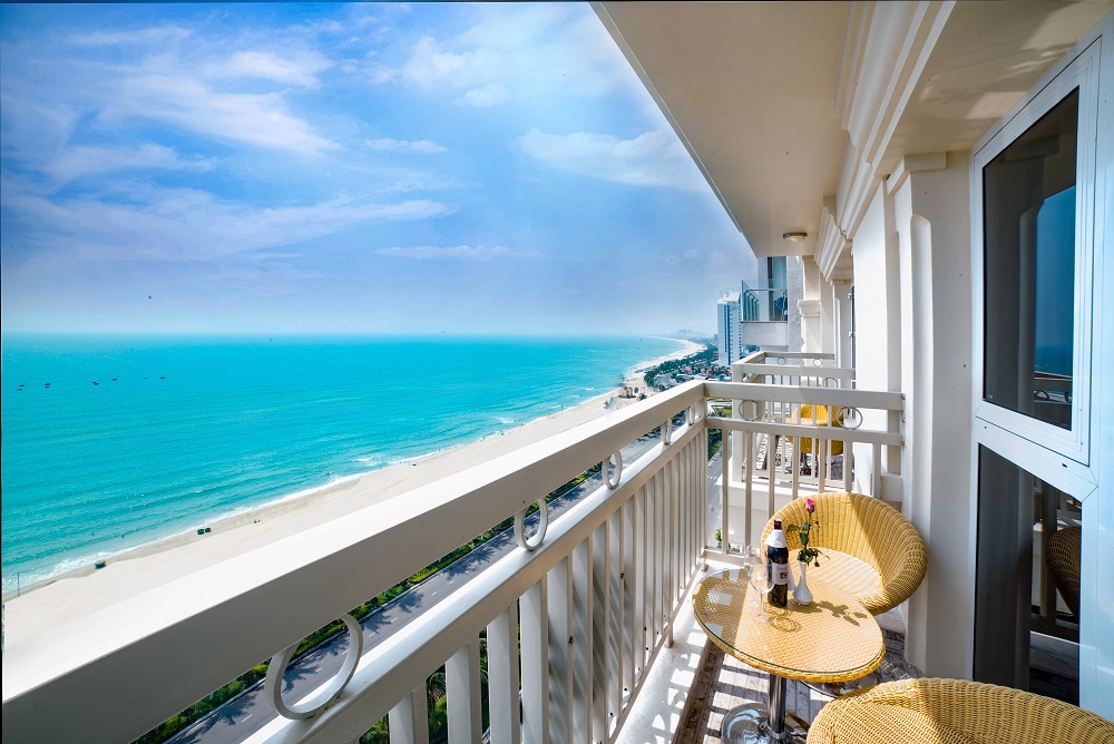 khach-san-blue-sun-da-nang-ivivu-8