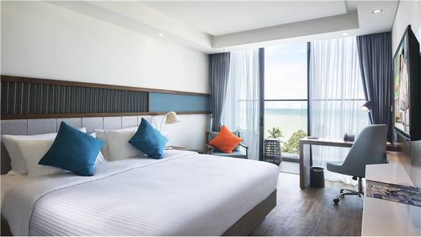 khach-san-Citadines-Bayfront-Nha-Trang-ivivu-1