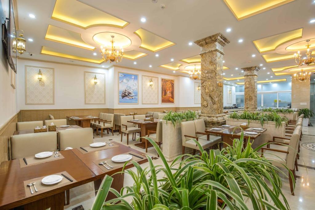 Nhà hàng khách sạn Đà Lạt