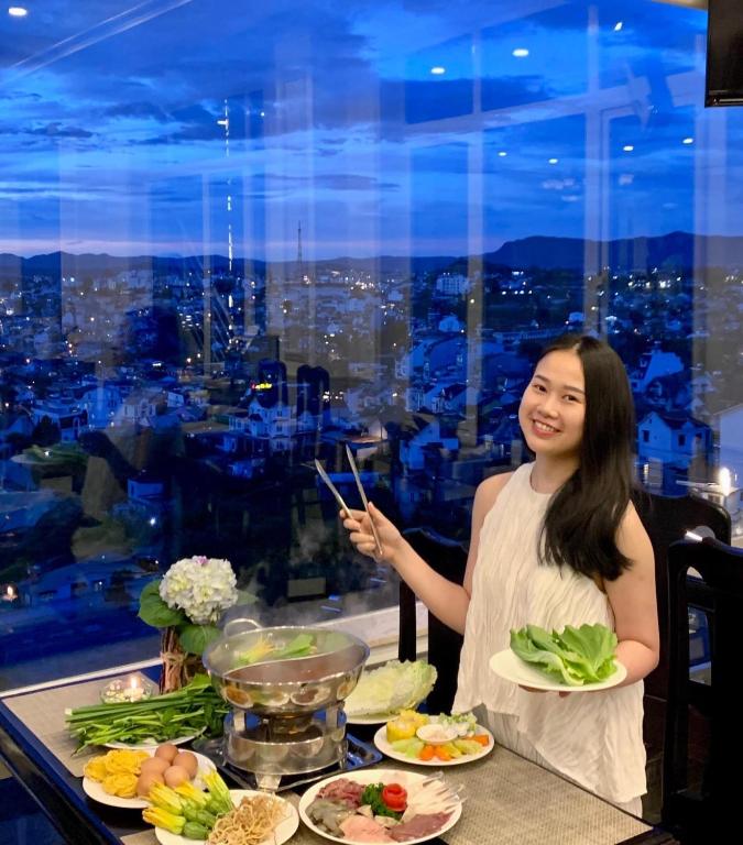 View nhà hàng tại khách sạn Đà Lạt