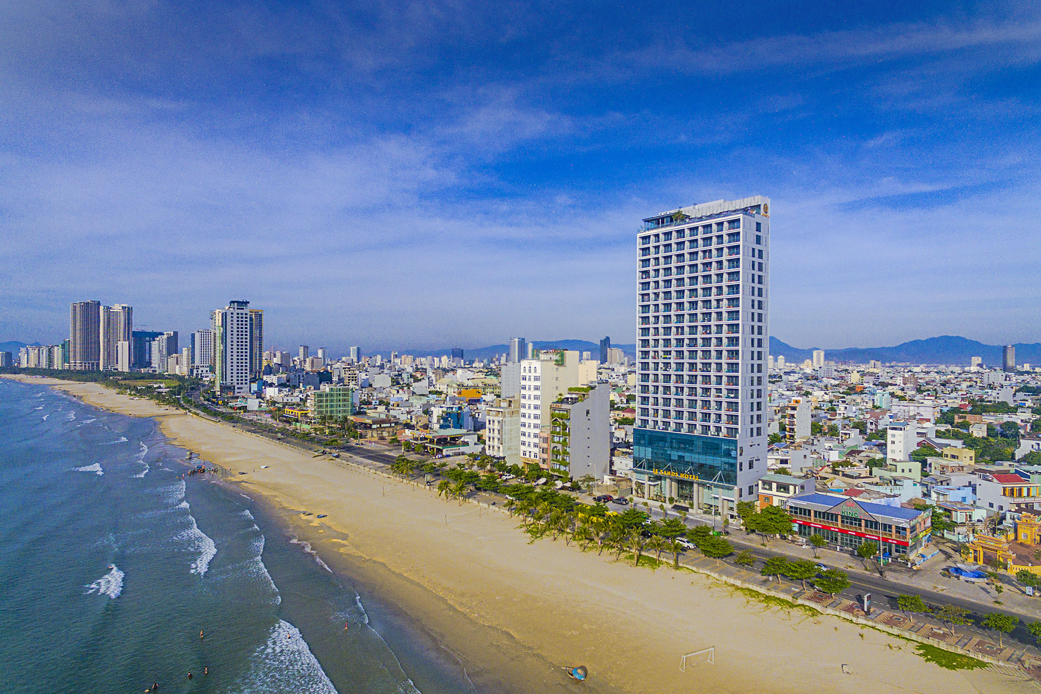 View toàn cảnh của Le Sands Oceanfront Đà Nẵng