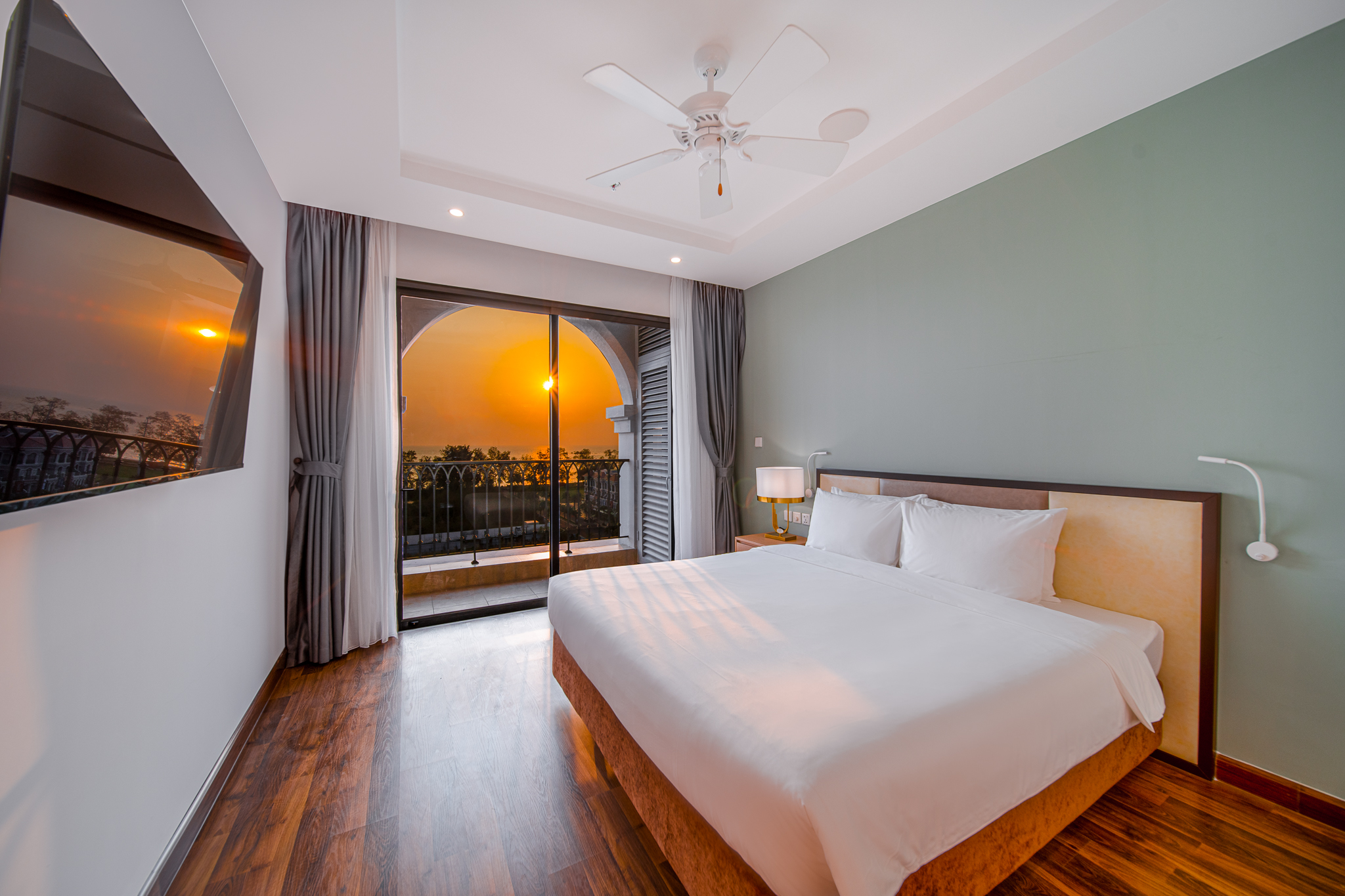 Hạng phòng Standard Oceanview King