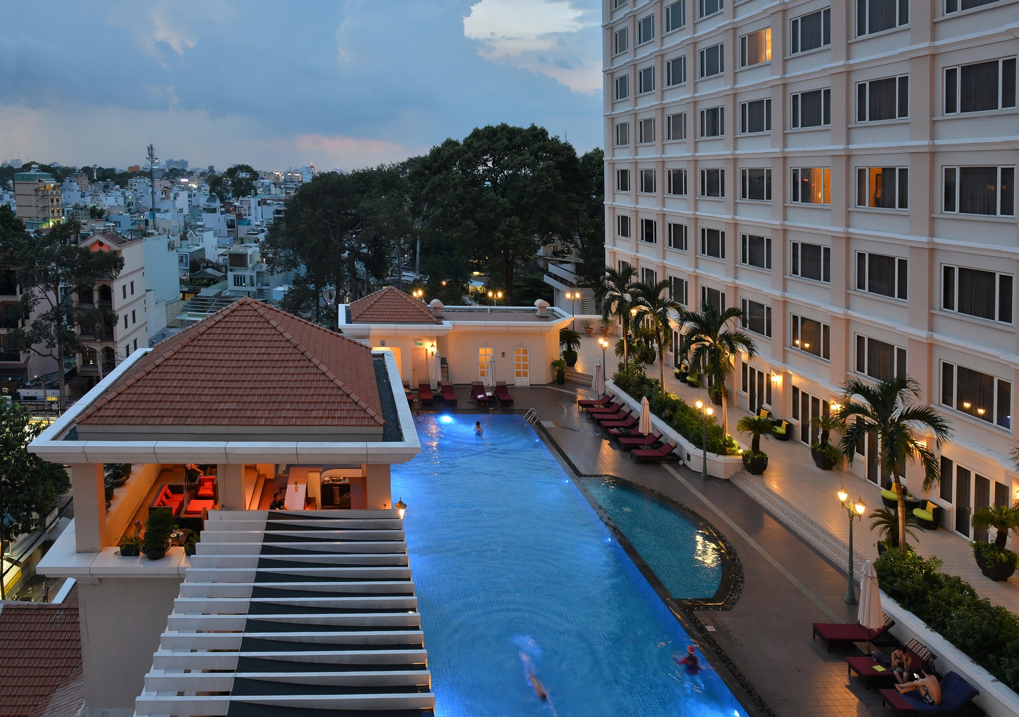 Bữa ăn tại khách sạn Equatorial Hồ Chí Minh