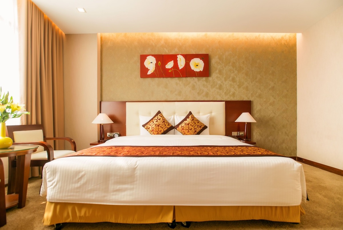 View sông Hậu khách sạn gần Sài Gòn