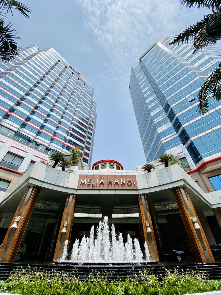 Mặt tiền khách sạn. Ảnh: Meliá Hanoi