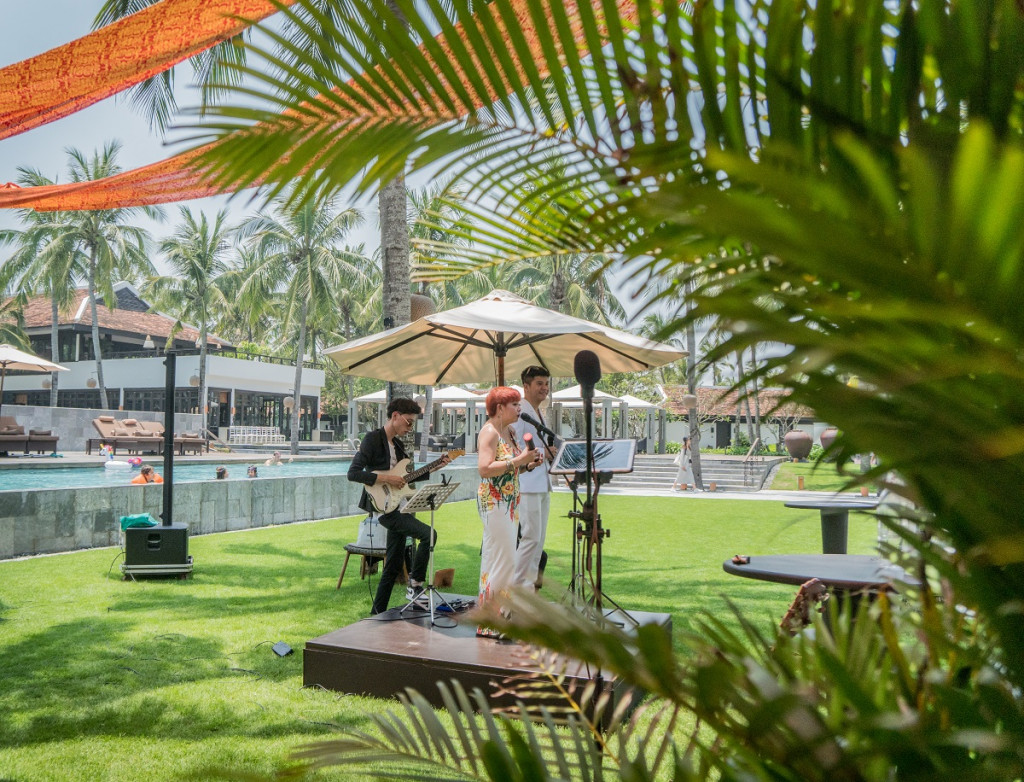 Hoạt động nghỉ dưỡng tại Four Seasons The Nam Hải Hội An