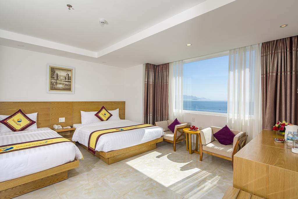 Nội thất phòng ngủ khách sạn Nha Trang hiện đại