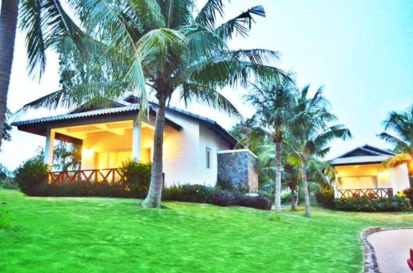 Những căn Bungalow xinh xắn tại khu nghỉ dưỡng Melon Phan Thiết.