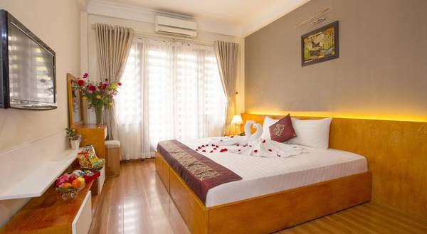 Phòng nghỉ giá tốt tại khách sạn phố cổ Hà Nội Indochina Queen II