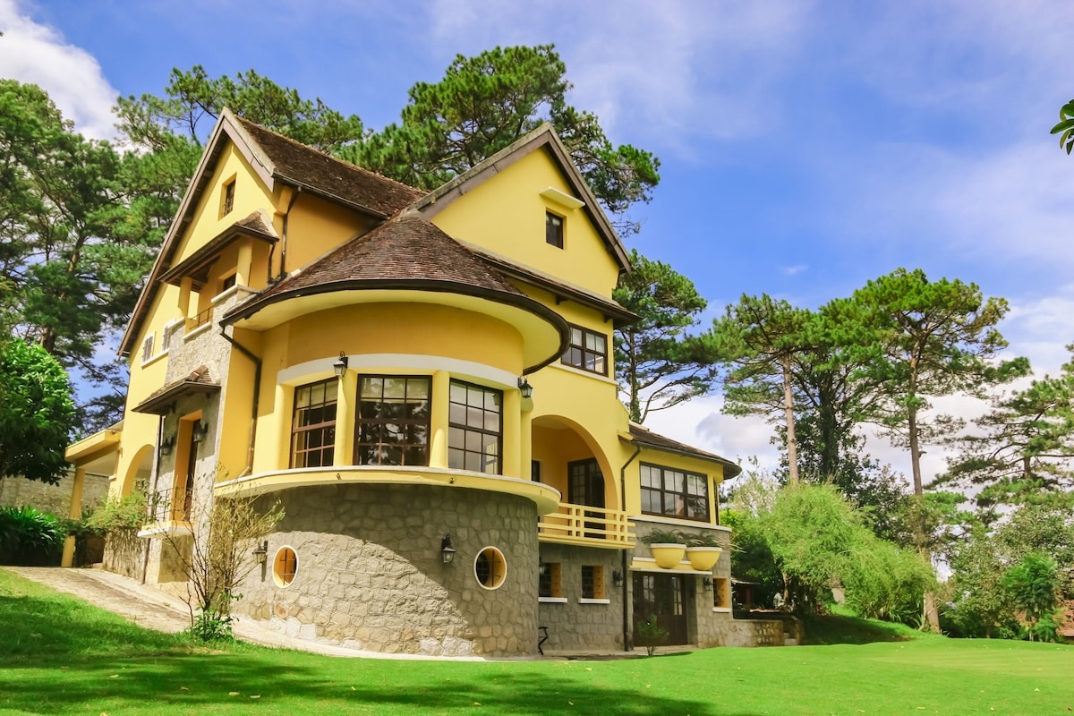 Top 9 khách sạn, resort Đà Lạt cao cấp cho kỳ nghỉ lãng mạn