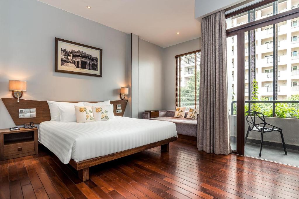 Thiết kế đơn giản tại khách sạn Sài Gòn diễu binh