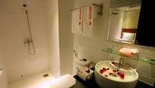 Phòng Ocean View đẹp tại khách sạn Sun City Nha Trang