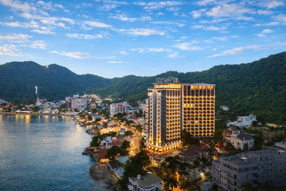 Oyster Bay - khách sạn trung tâm Vũng Tàu view biển