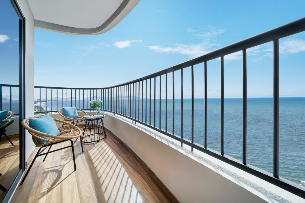 Ban công view biển tại khách sạn Vias Vũng Tàu