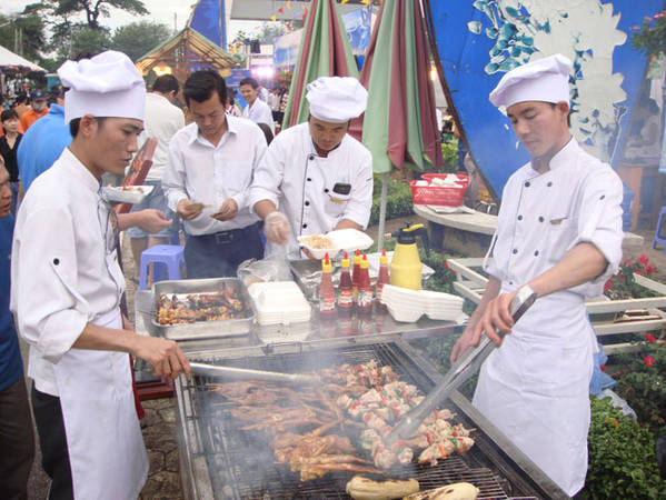 Ẩm thực đa dạng tại Lễ hội ẩm thực Vũng Tàu 2014