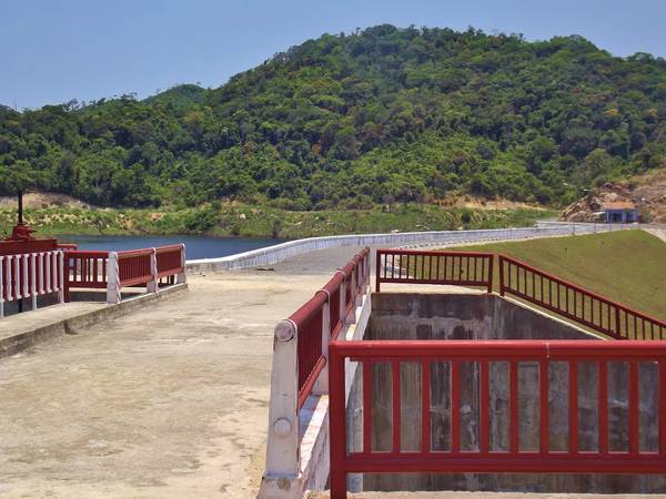 Công trình hồ Tiên Du kỳ vĩ trên bán đảo Hòn Hèo