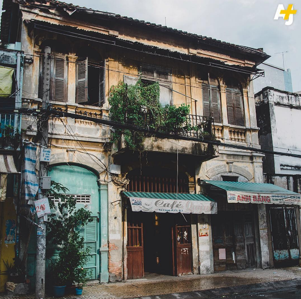 Mái ngói đỏ đặc trưng Chinatown Sài Gòn