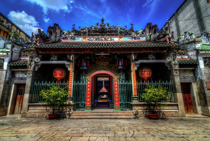 Chùa Bà Thiên Hậu tại phố người Hoa Sài Gòn