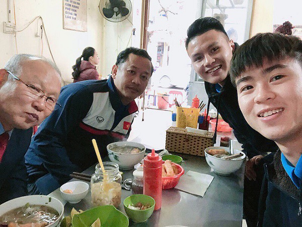 Quán phở Khôi Hói nơi Duy Mạnh và các thành viên U23 Việt Nam hay ăn