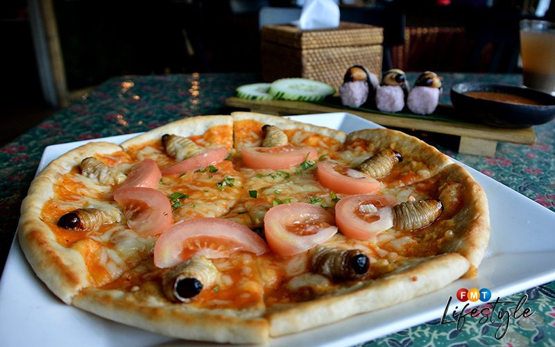 Pizza đuông dừa tại D’Place Kinabalu Sabah