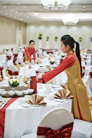 Nhà hàng Nhật Nishimura tại Khách sạn Movenpick Sài Gòn