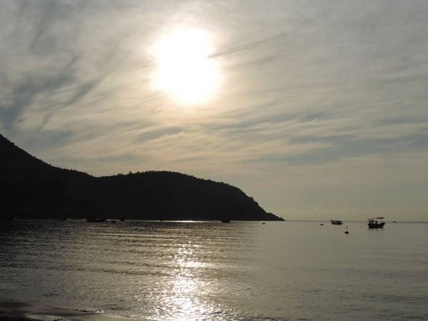 kham-pha-ve-dep-hoang-so-cua-bai-dai-o-nha-trang-ivivu-5 Kham-pha-ve-dep-hoang-so-cua-Bai-Dai-o-Nha-Trang-ivivu-5