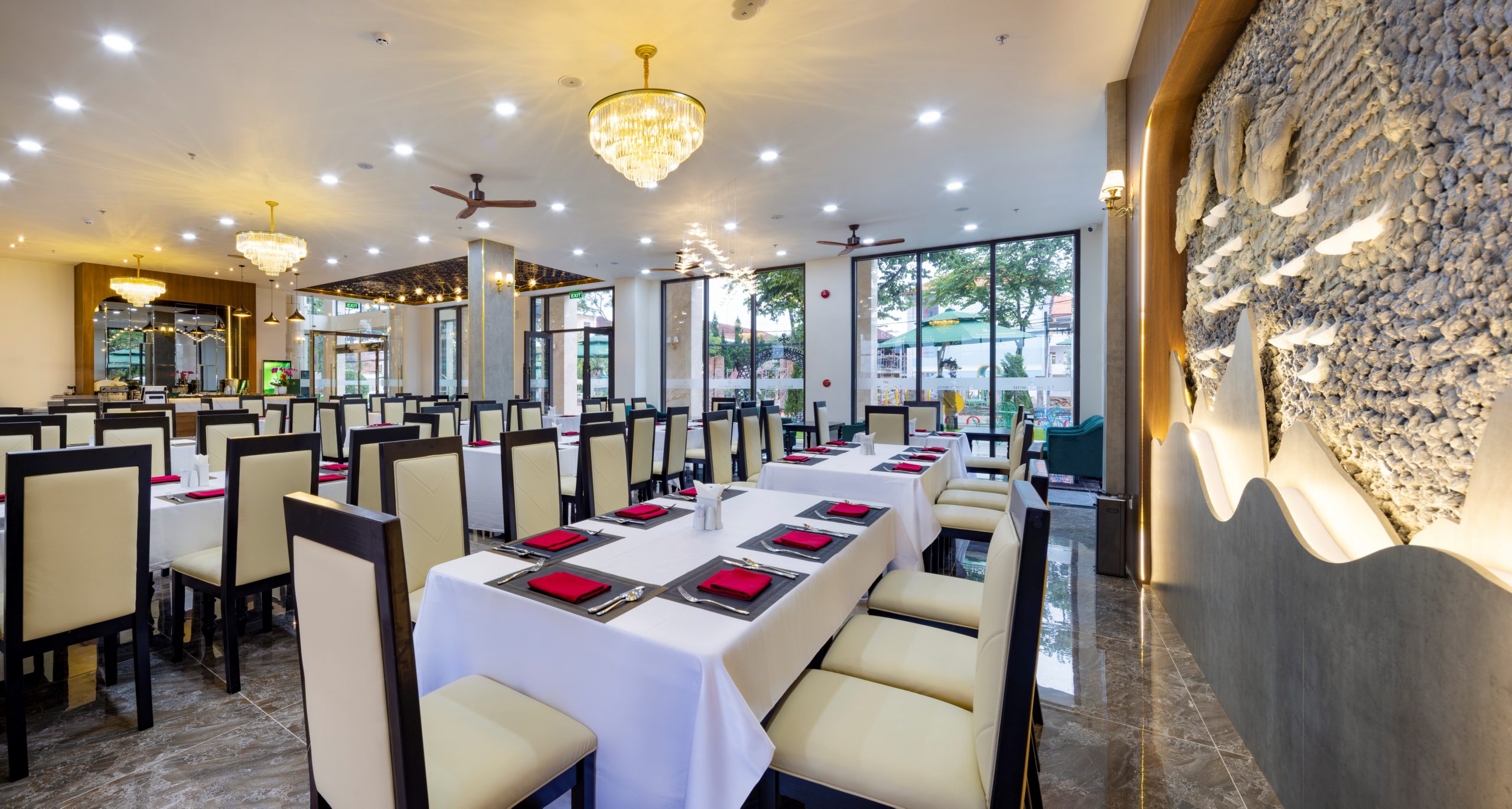 khách-sạn-resort-Đà-Lạt-ivivu-12