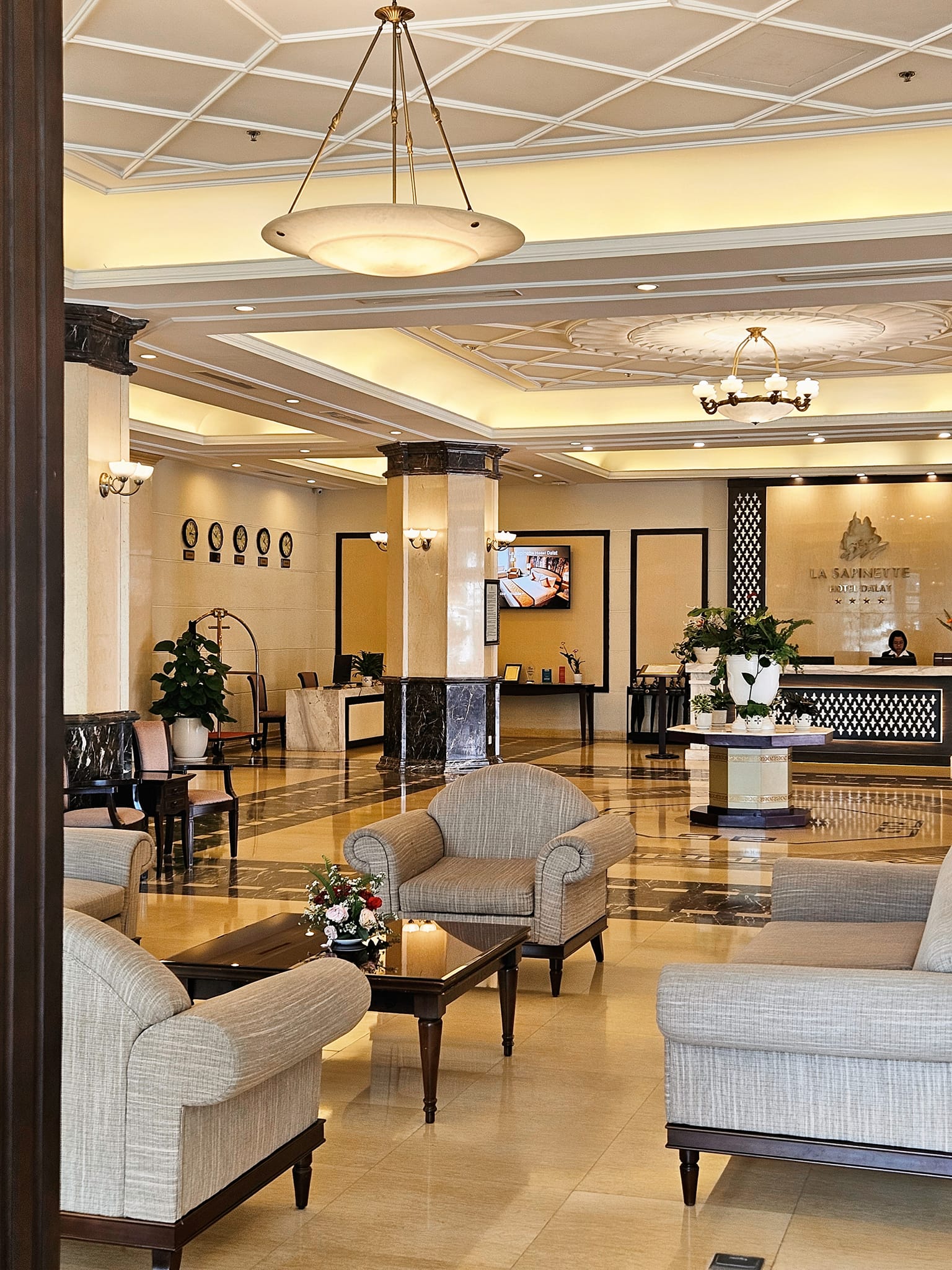 khách-sạn-resort-Đà-Lạt-ivivu-2