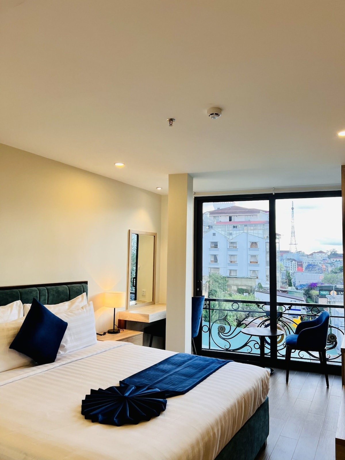 khách-sạn-resort-Đà-Lạt-ivivu-26