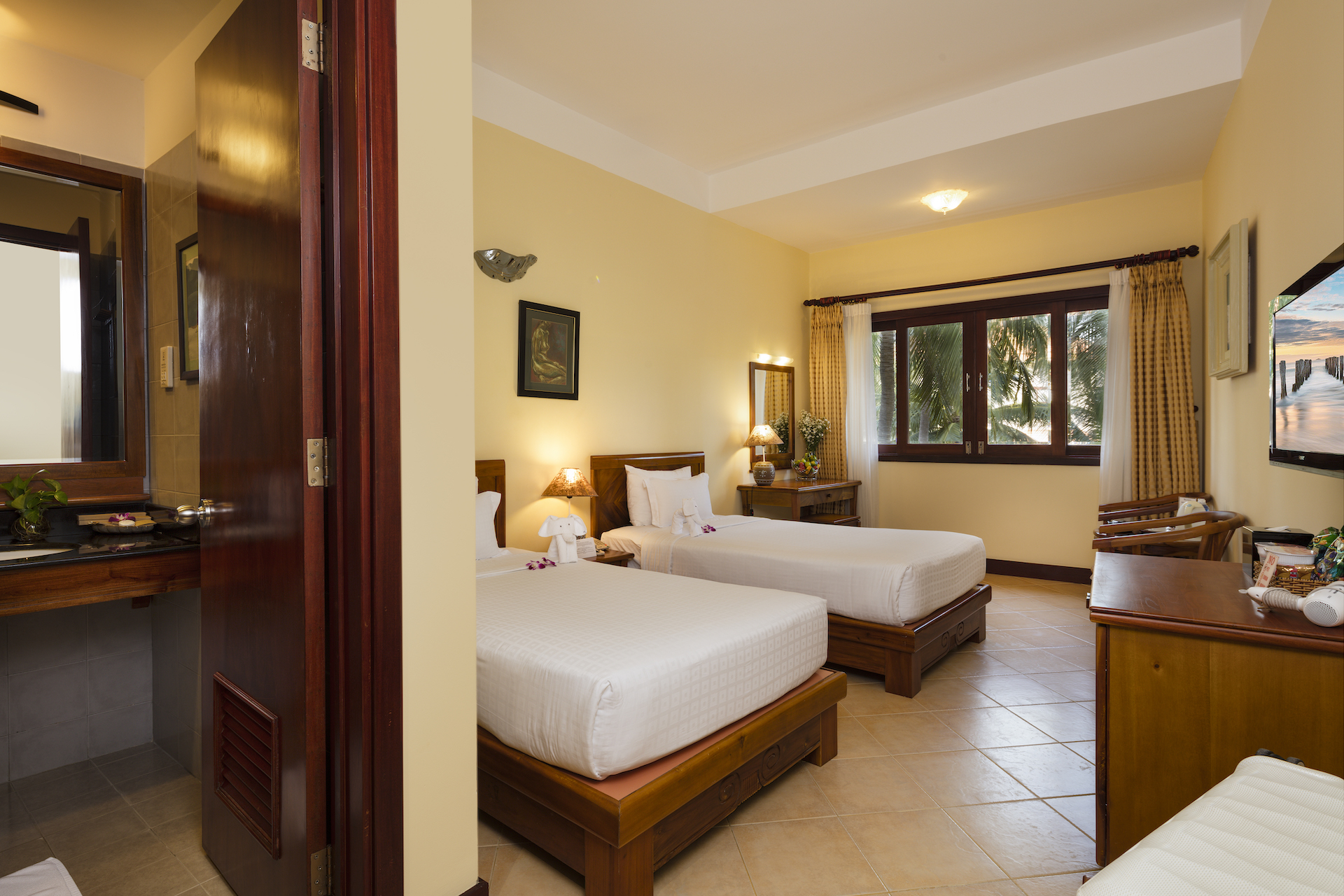 khách-sạn-resort-Phan-Thiết-ivivu-22