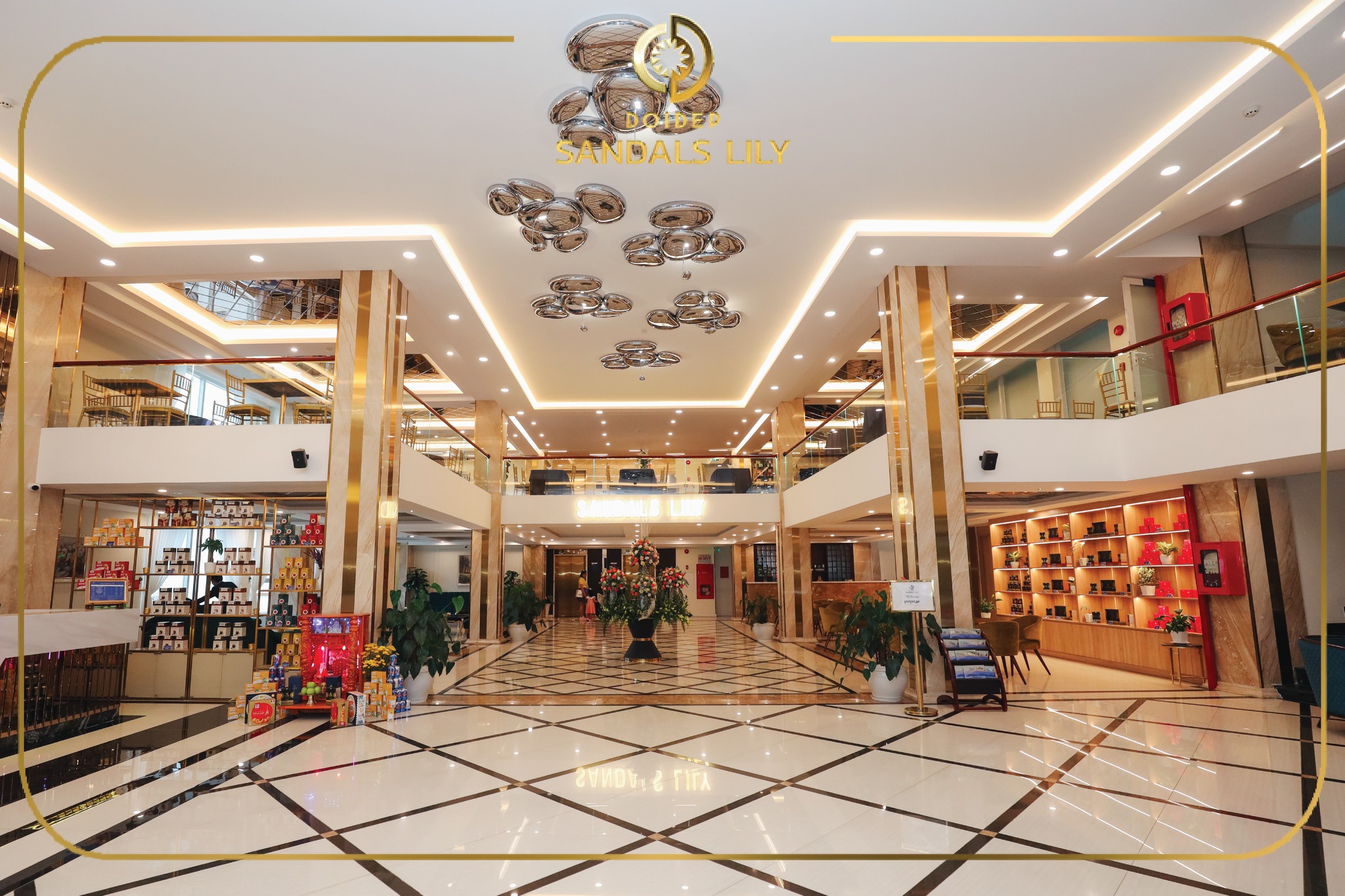 Khách-sạn-Sandals-LiLy-Đà-Lạt-ivivu-2
