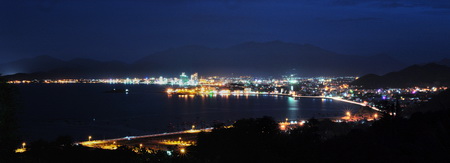 Hình ảnh Nha Trang lung linh khi lên đèn