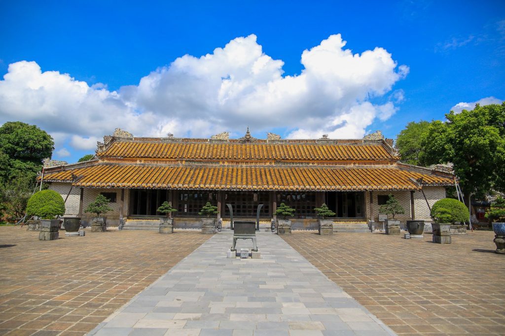 Cổng Khiêm Cung Môn