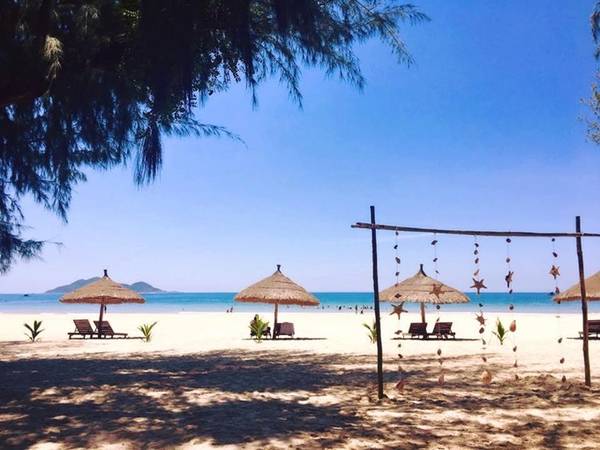 Cảnh quan thiên nhiên hoang sơ thích hợp cắm trại biển Đại Lãnh