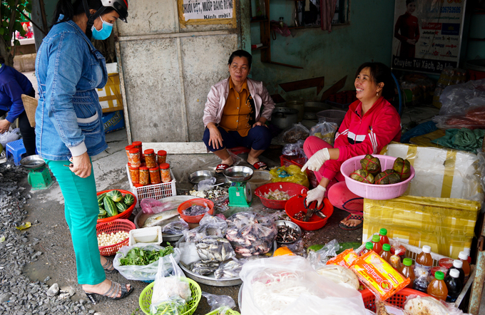 Chất giọng Huế đặc trưng tại chợ Huế Sài Gòn