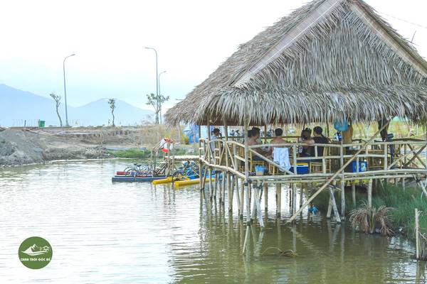 Toàn cảnh nhà hàng sinh thái Chân Trời Góc Bể