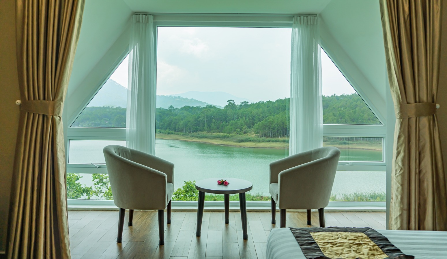 khu-nghe1bb89-dc6b0e1bba1ng-c490c3a0-le1baa1t-wonder-ivivu-6 khu-nghỉ-dưỡng-Đà-Lạt-Wonder-ivivu-6