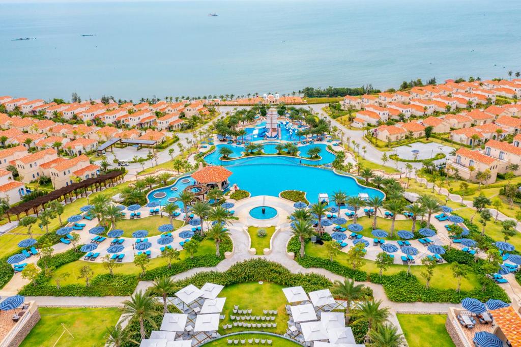Khu nghỉ dưỡng Centara Mirage Mũi Né0