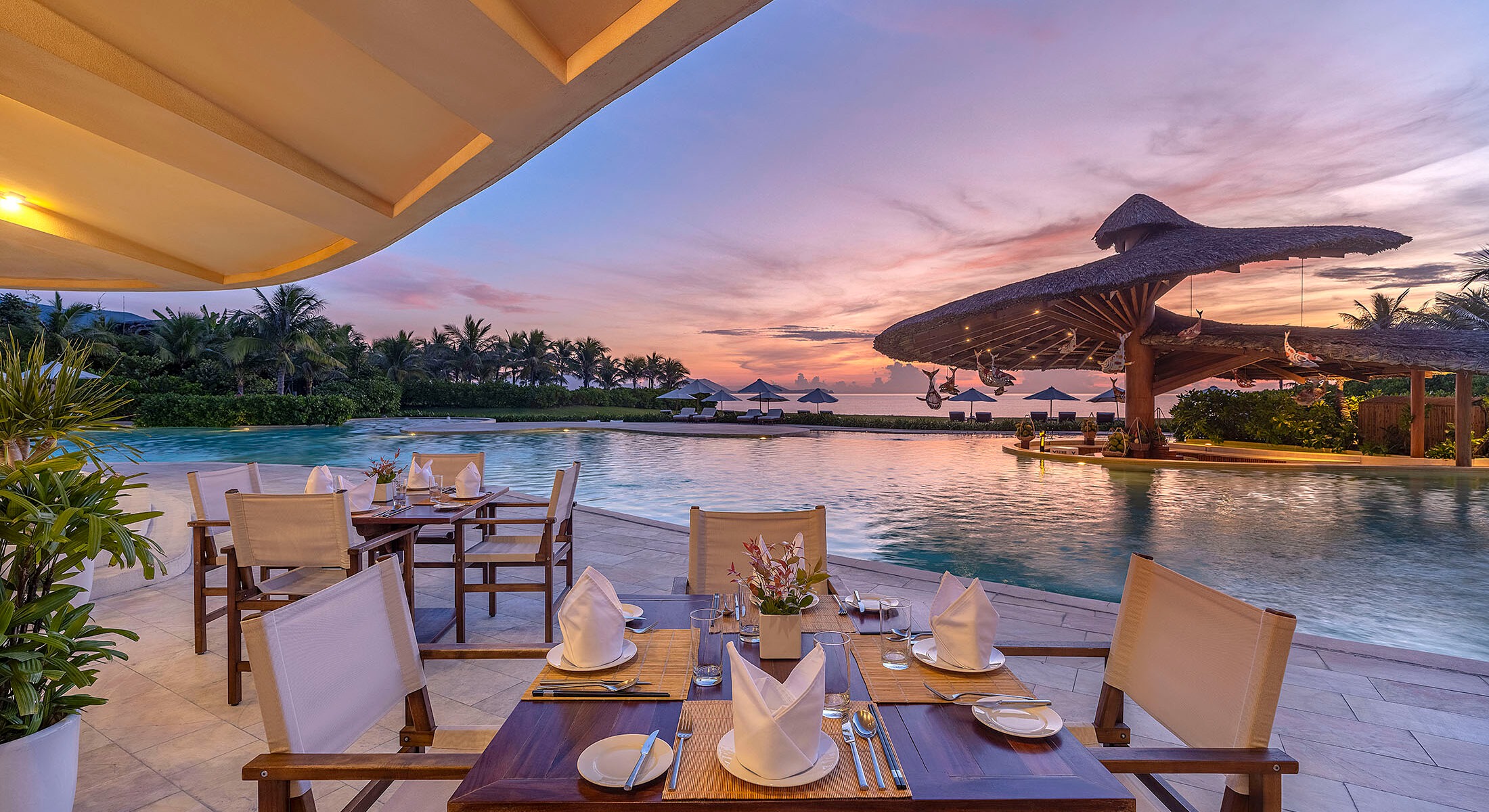 Nhà hàng Ana Beach House tại Ana Mandara Cam Ranh