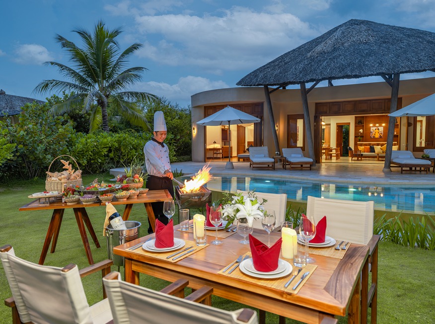 Bữa tối lãng mạn tại Ana Mandara Cam Ranh