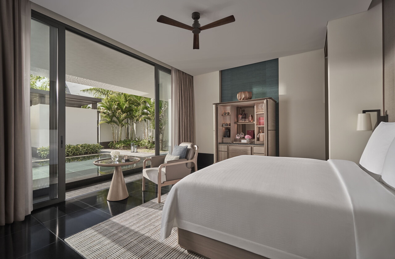 Biệt thự Terrace hồ bơi hai phòng ngủ Regent Phú Quốc