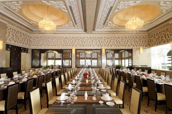 Du lịch Phan Thiết - Nhà hàng với thiết kế tinh tế.